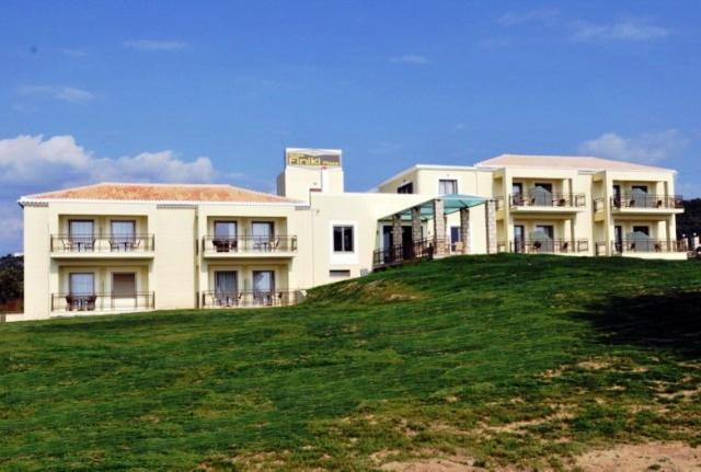 אפרטהוטל מת'וני Finiki Plaza מראה חיצוני תמונה